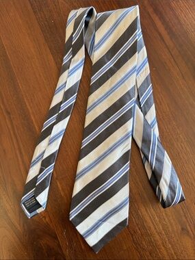 Balmain - Classic Men's Diagonal Stripe Tie in Black, Gray and Blue